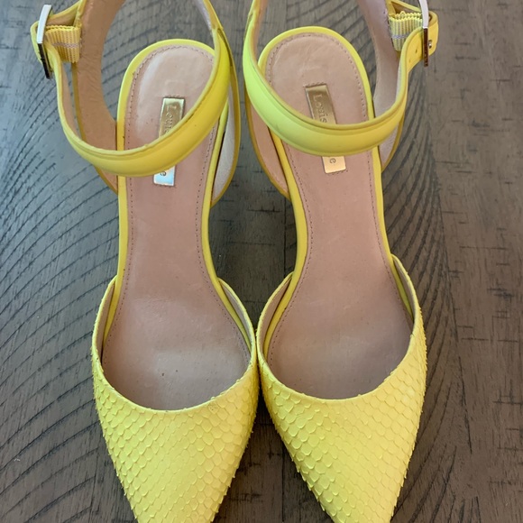 LOUISE ET CIE KOTA ANKLE STRAP PUMP - Picture 7 of 7